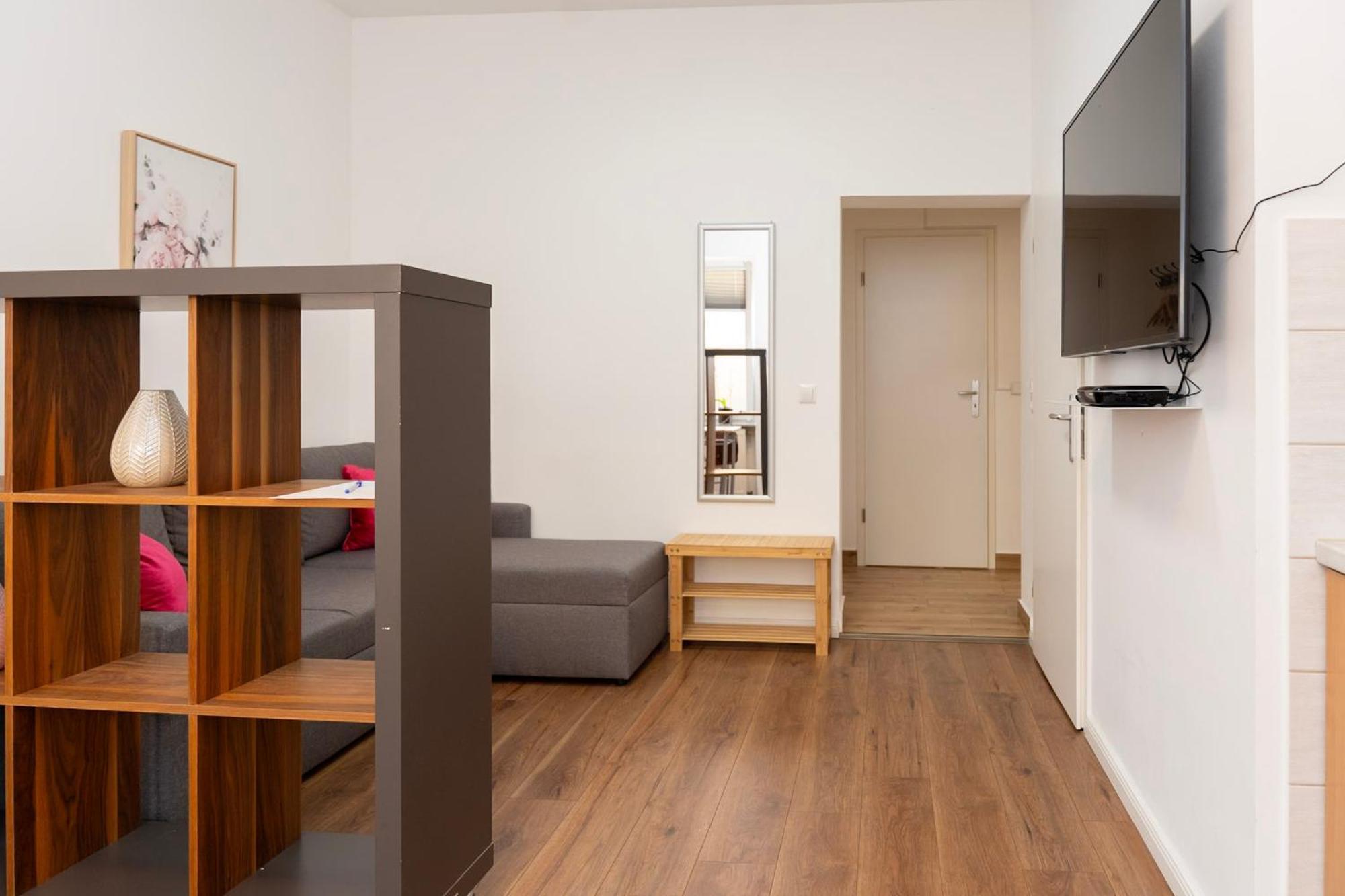 Cosy Nest - Apartment By Comfort Housing Falkensee Eksteriør billede